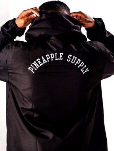 CortaVento-Pineapple-WindBreaker-03.jpg